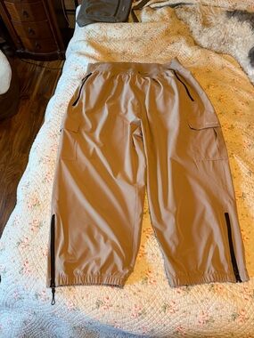 Men's Tan Cargo Track Pants with Zippered Pockets